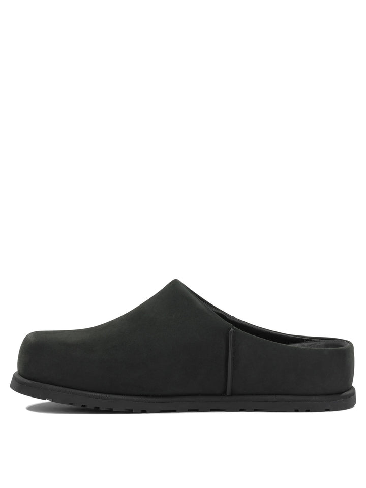 Ugg Otzo Sandals - Black | 19de60459f7cecfe2188e3324cbaa2962202bc9e