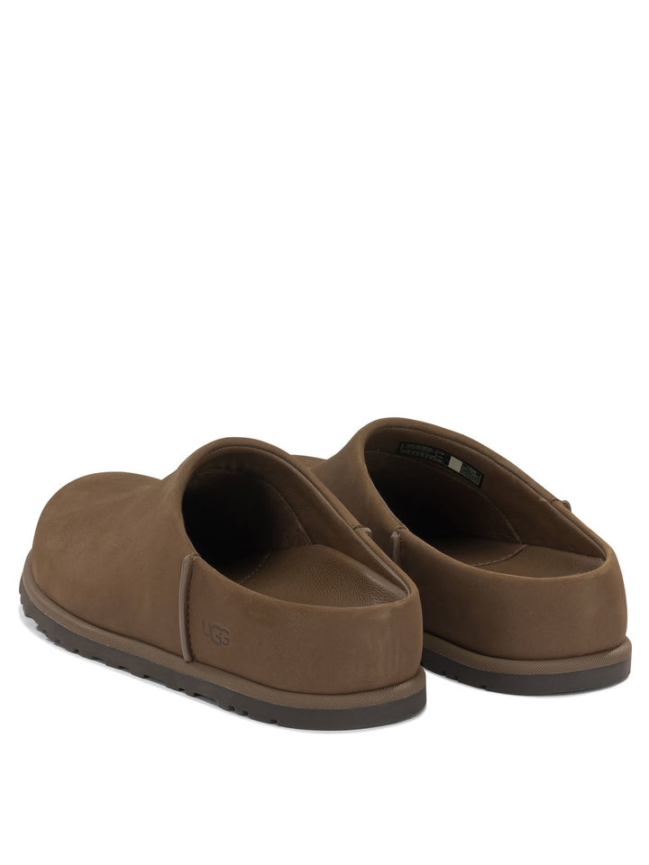 Ugg Otzo Sandals - Brown | e8534ac42c192b8e778bee5fe6585efb69dd7dee