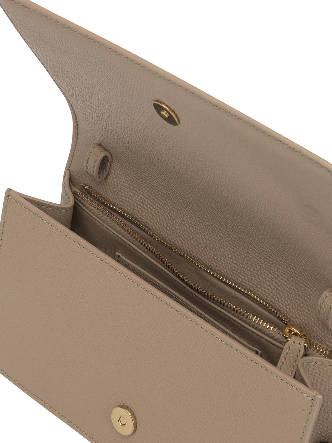 Valentino Garavani Signature Vlogo Clutch Clutches - Pink | 93951d9b33a33d28192b4e267b4cb909bed36c11