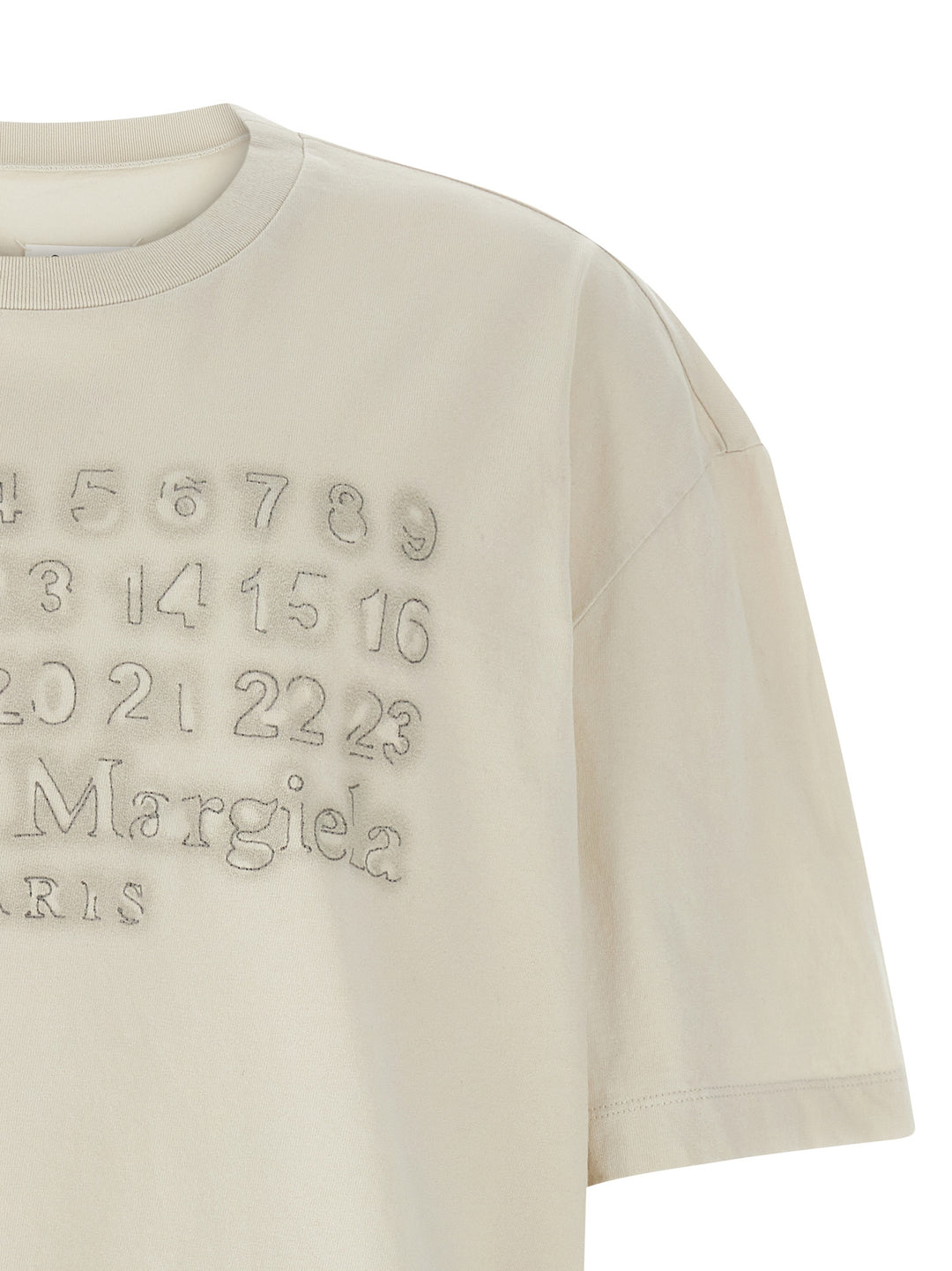 Maison Margiela Logo T-shirt - Beige | fbdd16f4e3b3e89d59d8a5ad8b9f41bd0e19de5b