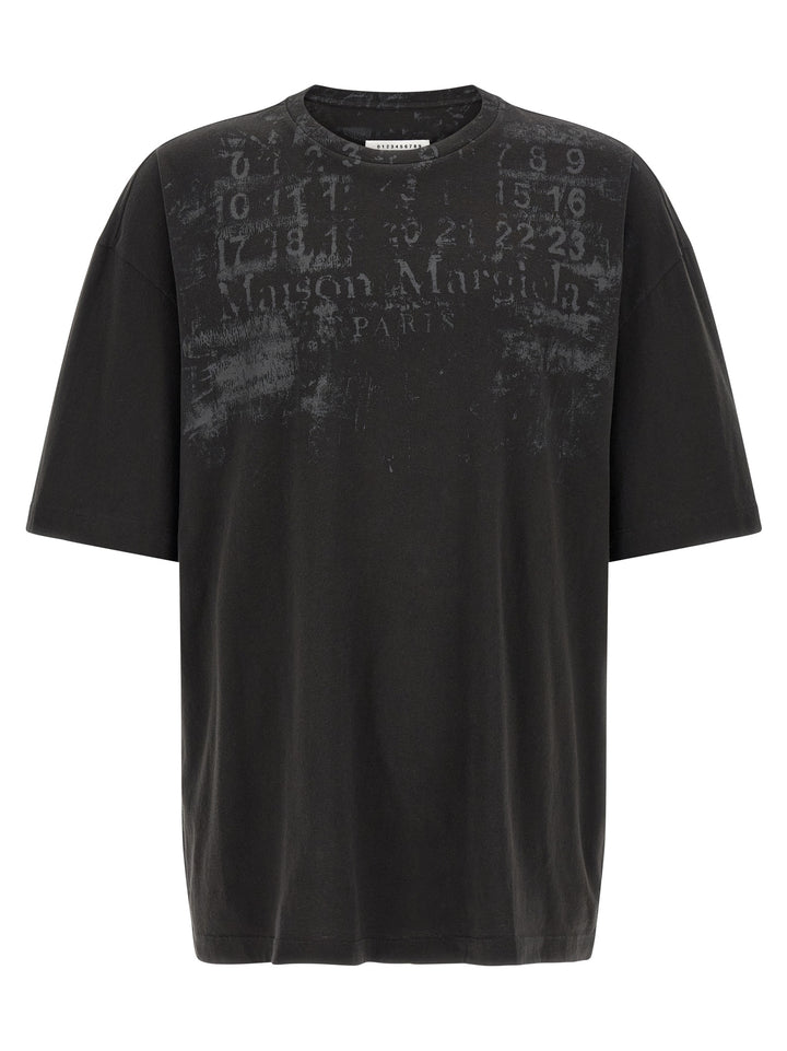 Maison Margiela Numeric T-shirt - Black | f0f5cc951f4275ae3a6228ef2061299af48caef3