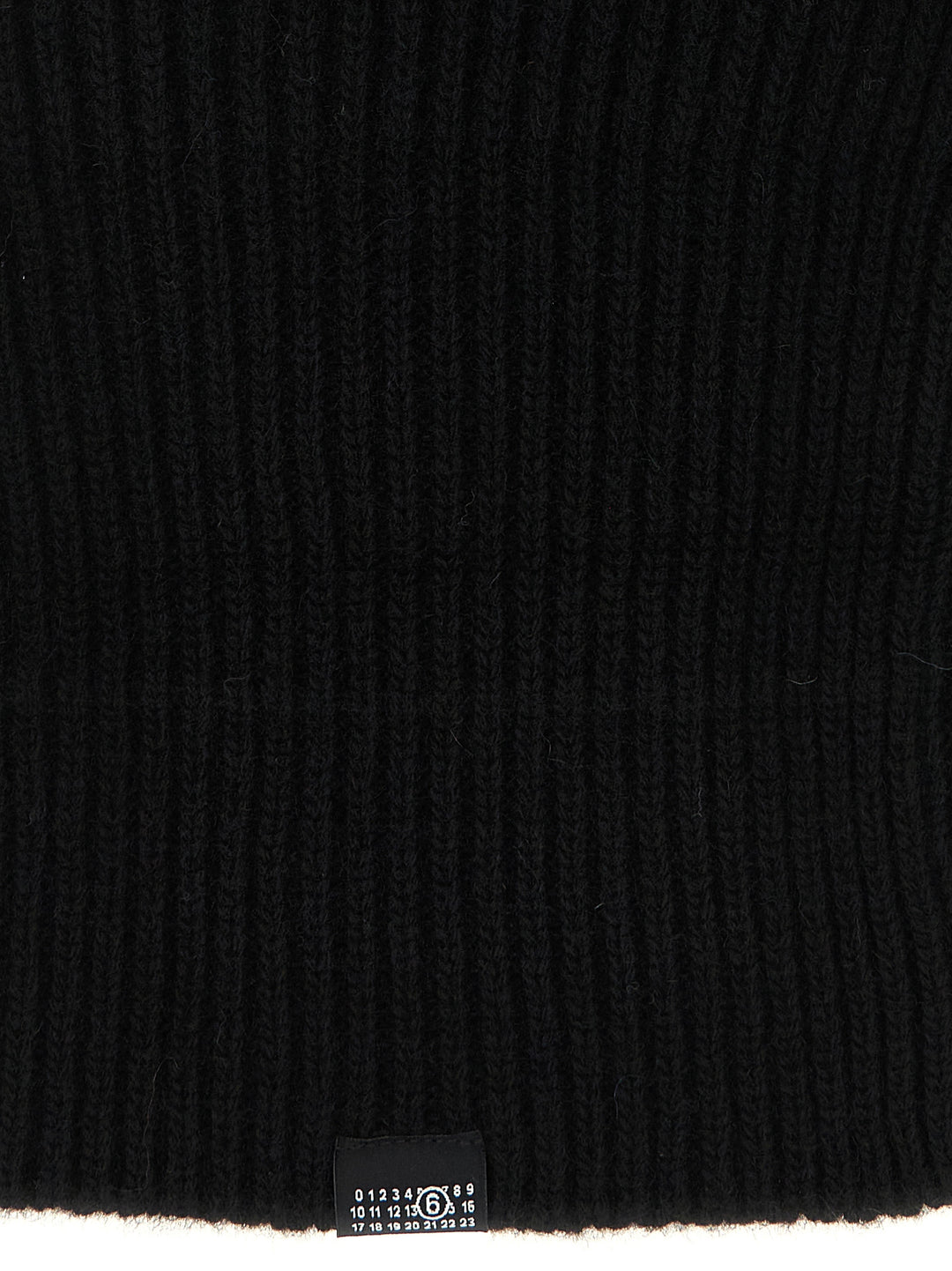 Mm6 Maison Margiela Numeric Signature Mm6 Hats - Black | 4f451368b93bf5f17234c8ff80ad94adbe50f69d