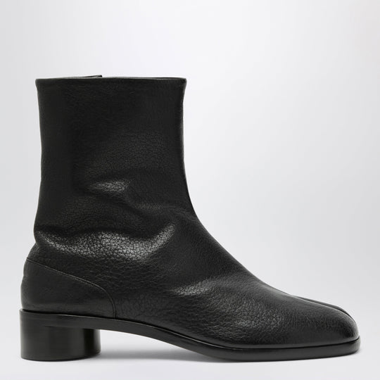 Tabi Leather Ankle Boots In Black