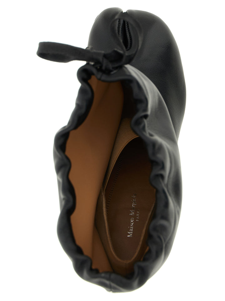 Maison Margiela Tabi Ballon Boots and Ankle Boots - Black | 7a68bd19357a007922286a8db90a4440efcac3ec