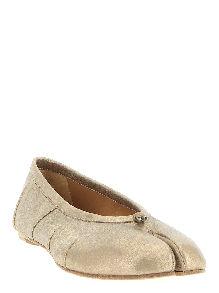 Maison Margiela Tabi New Flat shoes - Gold | dc64b4a752f22ae4b8bcfbe34af10c6e81a01578