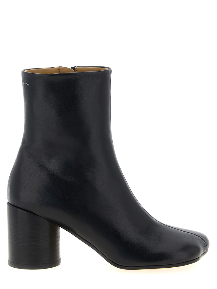 Mm6 Maison Margiela Leather Ankle Boots Boots and Ankle Boots - Black | 83111129e41b9b7e6acbca020f8ad3f9f7e652b0