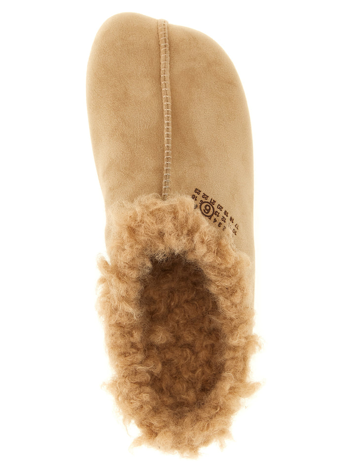 Mm6 Maison Margiela Numeric Signature Mm6 Flat shoes - Beige | 023dd37f2d797f0612a2d97d6b8ff7055c8eabc3