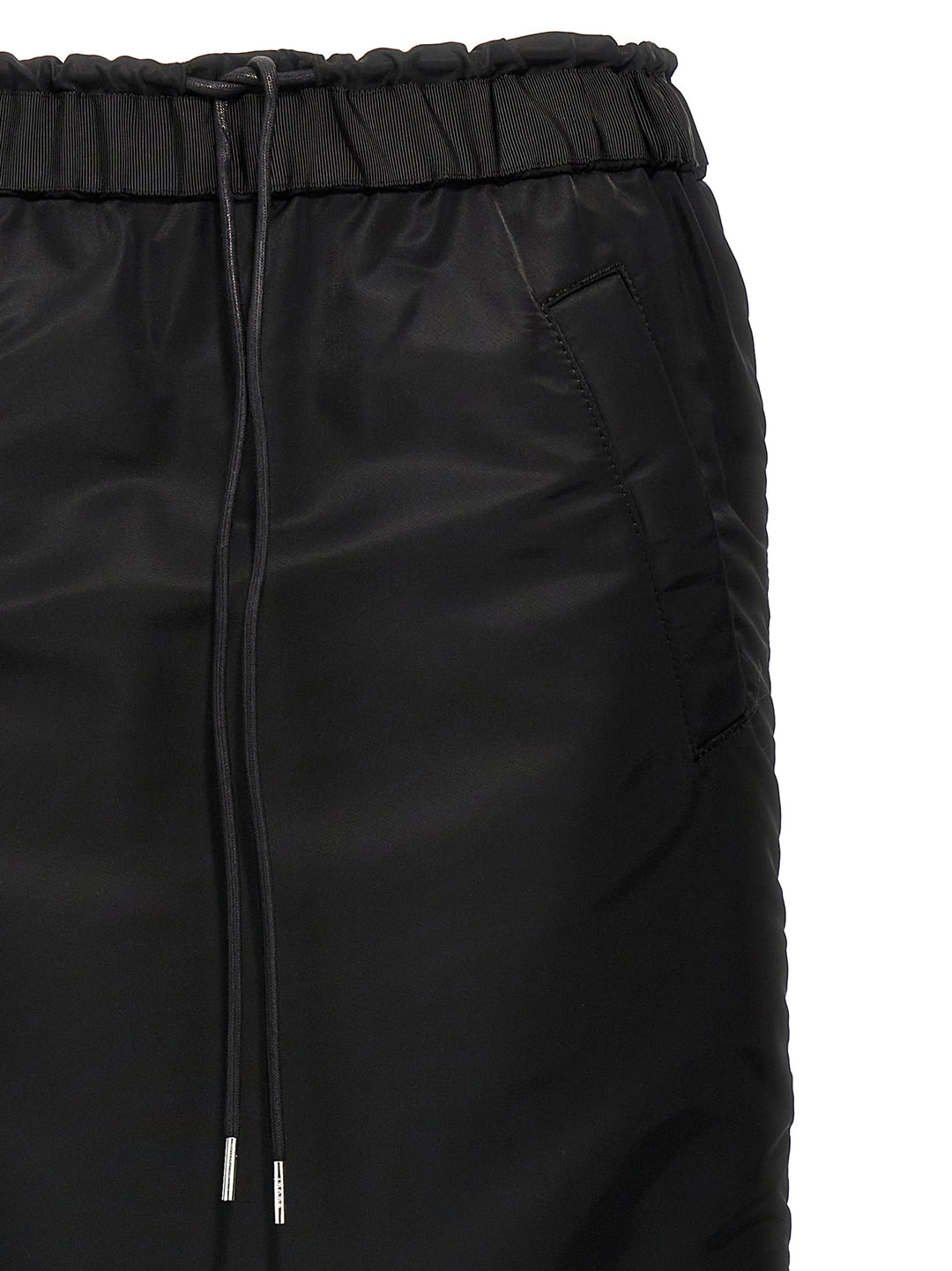 Sacai Pleated Insert Skirt Skirts - Black | e8f5d366fdd9aa27d1dc413fc832020b45cce03d