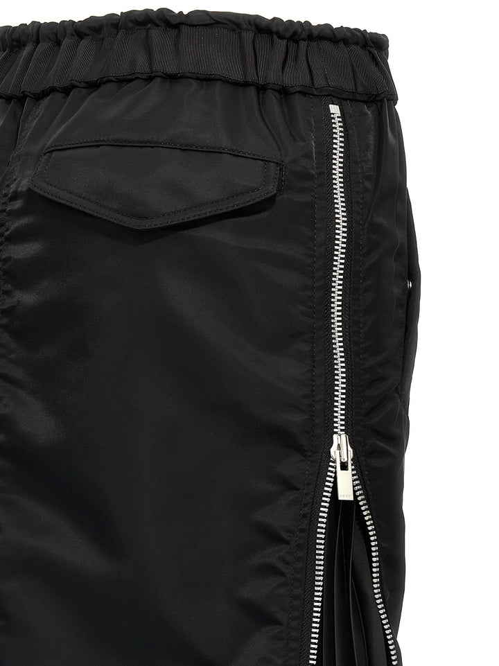 Sacai Pleated Insert Skirt Skirts - Black | 093e8447a2d85980fb37630589839eb833c40914