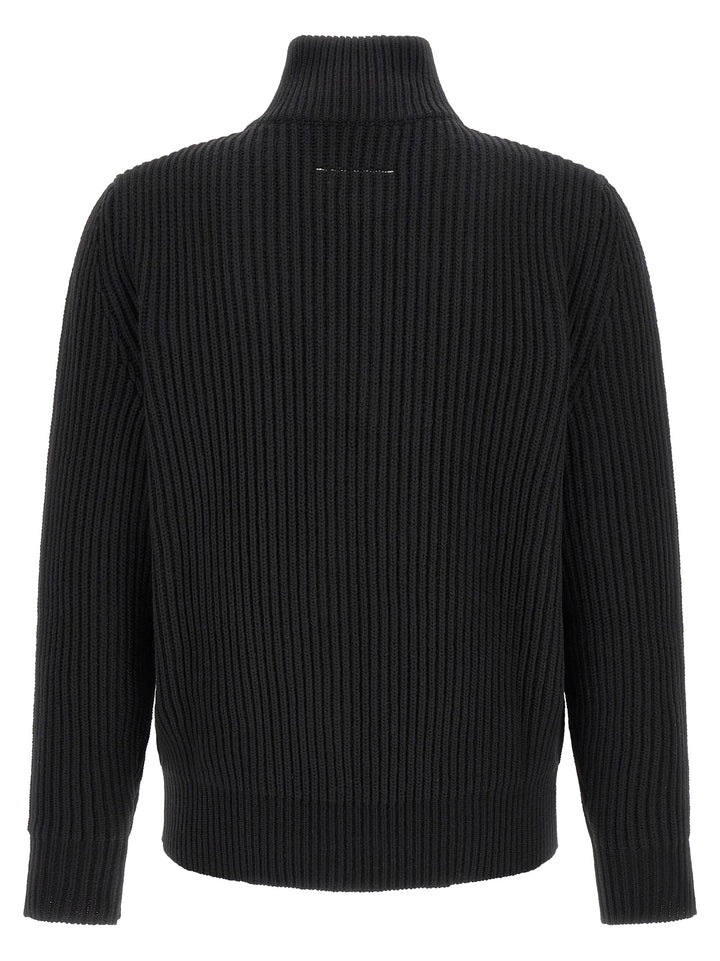 Mm6 Maison Margiela White Stitch Line Puffer Jackets - Black | ab43e0e8a1746480d1ae60e454a82490e59f1512