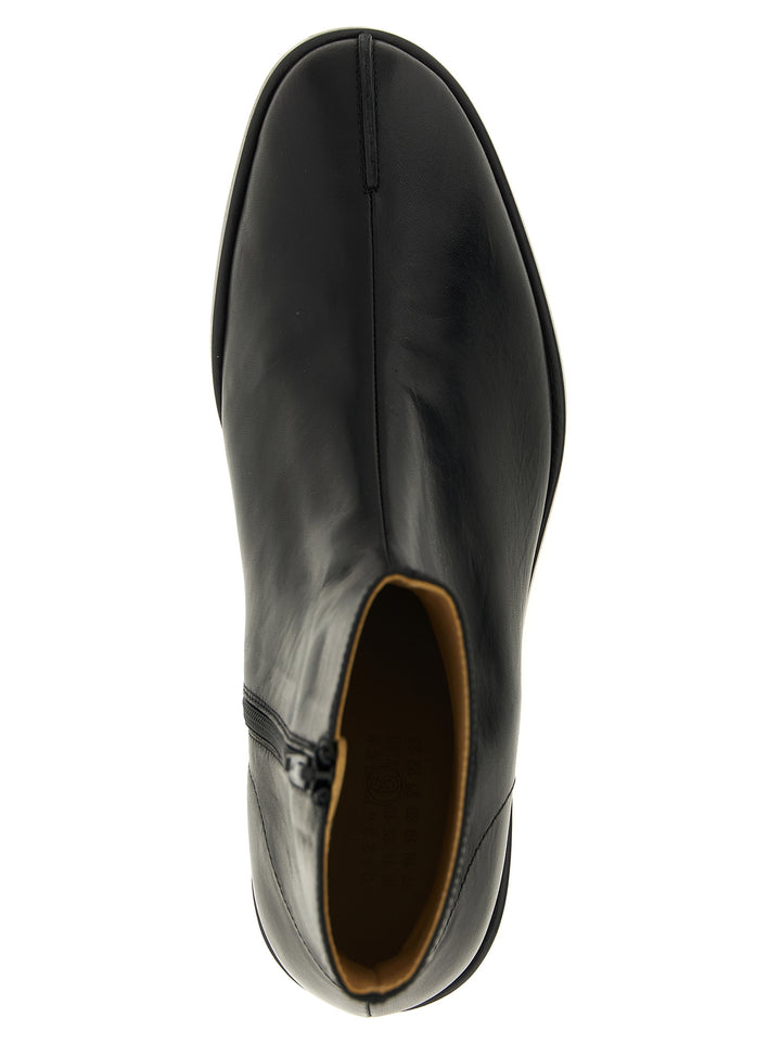 Mm6 Maison Margiela Chelsea Ankle Boots Boots and Ankle Boots - Black | 88138e3a83928c2887bb3f0749d17e83c1f24e8a