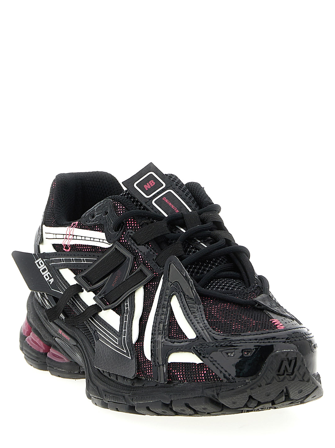 New Balance 1906 Sneakers - Black | f3ce458051a2c159e4ffc3693514e06aa52037a2