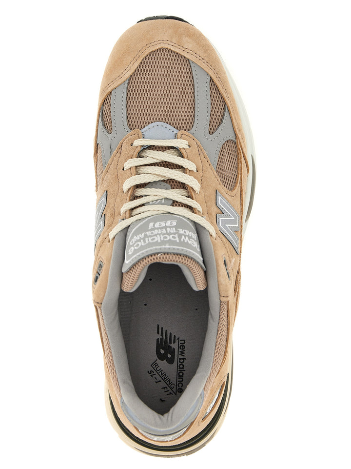 New Balance Made In Uk 991v2 Sneakers - Beige | e025f6bfea776c857025771caf405dcd0e5630d3