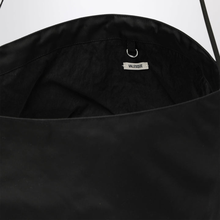 Valesque Apparel & Accessories - Black | fc8dd86a62444750253568664cba841bd3829534