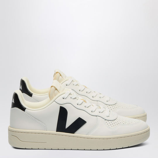 Sneaker V-10 In White And Black Leather