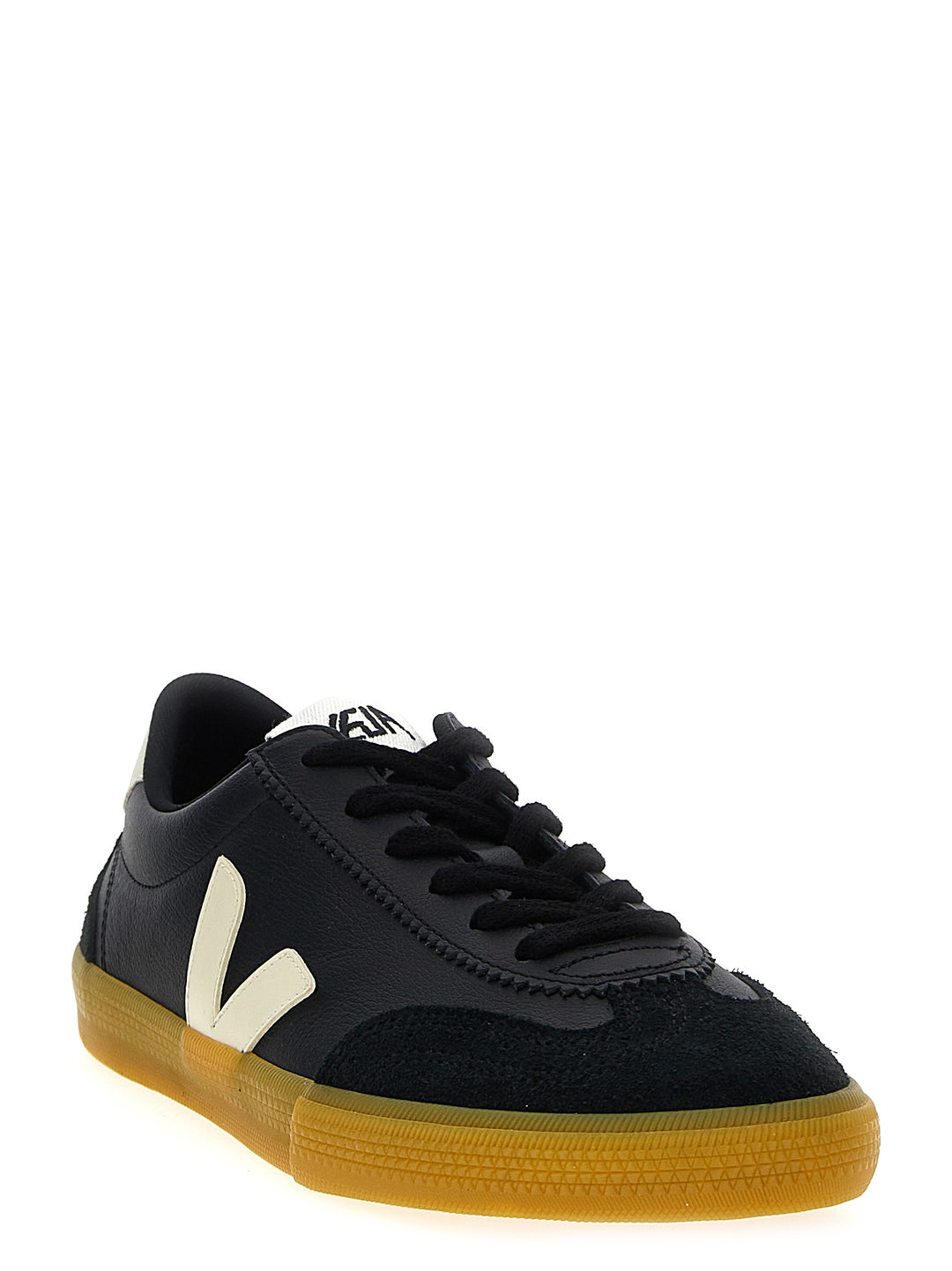 Veja Volley Sneakers - Black | 72320a59a4796097582ba3871467b52695fc6d3f