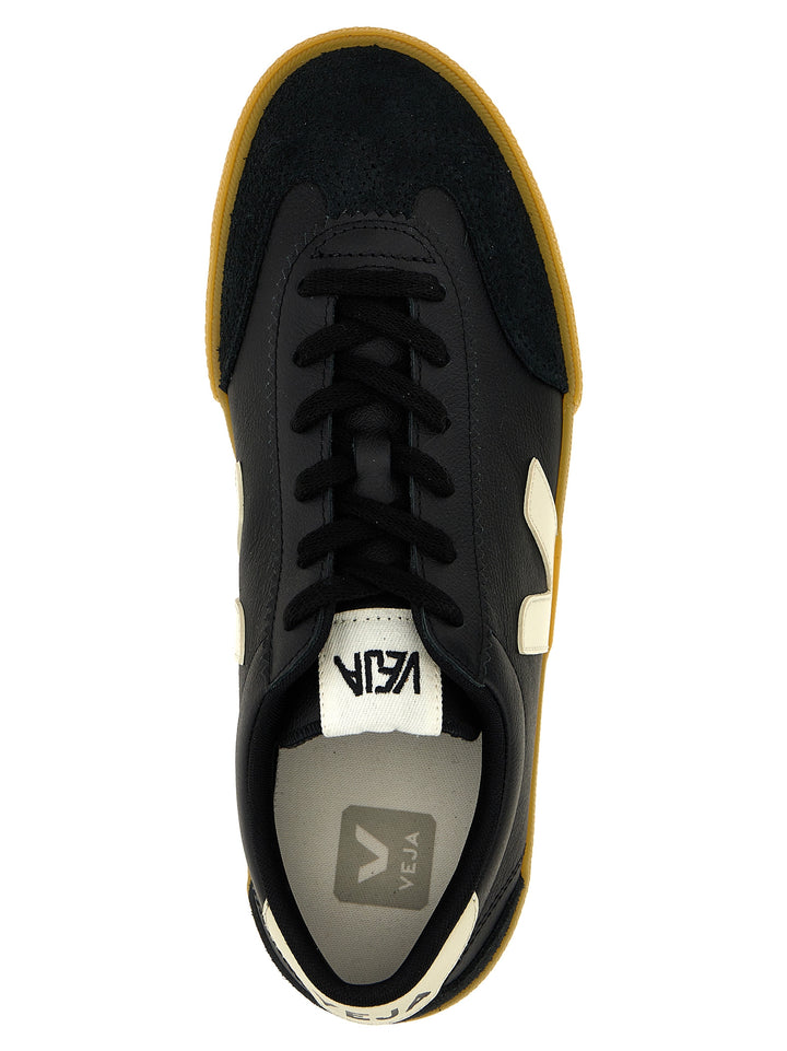 Veja Volley Sneakers - Black | d1e01c1b540b6bc24f61411d5d439ddcd72d6b9b