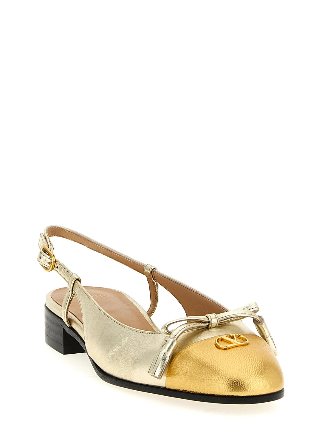 Valentino Garavani Valet Du Roi Flat shoes - Gold | 74916e3a2b43f5930296f18f0e280ce0db1aaf43