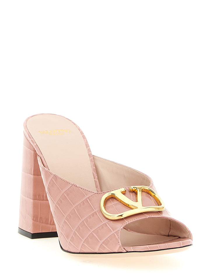 Valentino Garavani Vlogo Signature Sandals - Pink | 83c3ac76a67d528624b2093727a36fafb15bbf25
