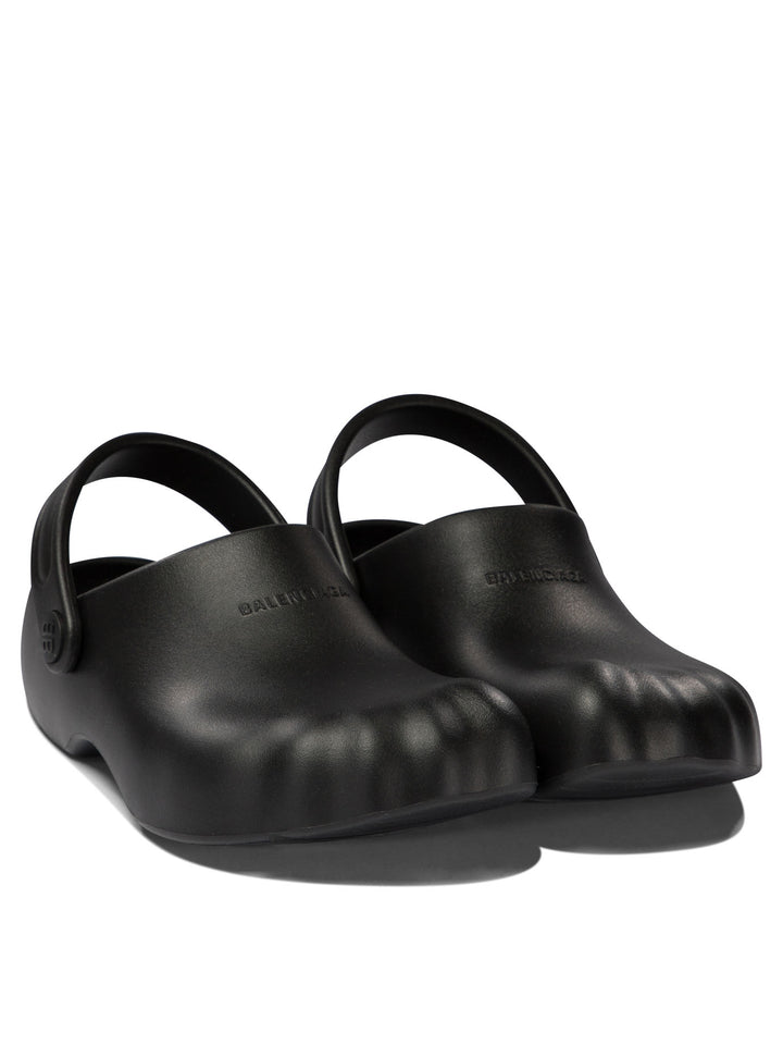 Balenciaga Sunday Molded Loafers & Slippers - Black | 96b9741b8ea1ffe97f49c57a910eac1a6b9f7e79