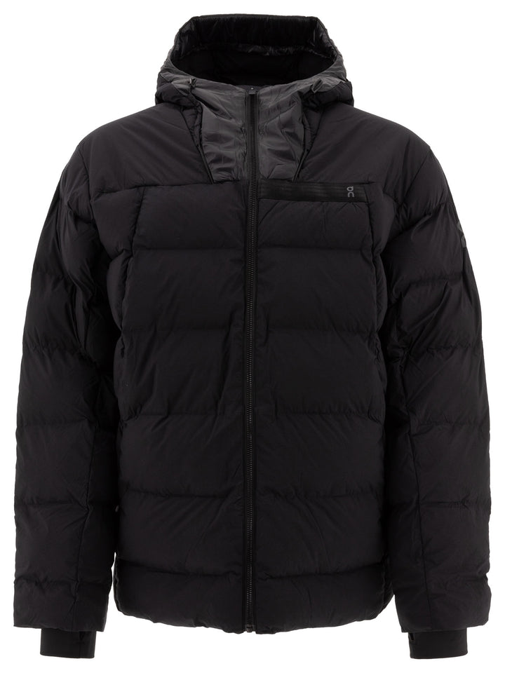 On Running Challenger Jackets and Coats - Black | 4529c4e335234195d8ae9f3667bd003a29ada888