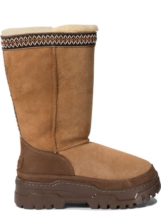 Tall Trailgazer Boots Beige