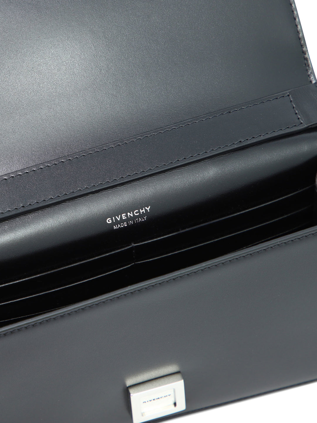 Givenchy 4g Shoulder Bags - Black | 9e1e35a0cbc4bcadf4c4ed529e5a4dbd39017e2f