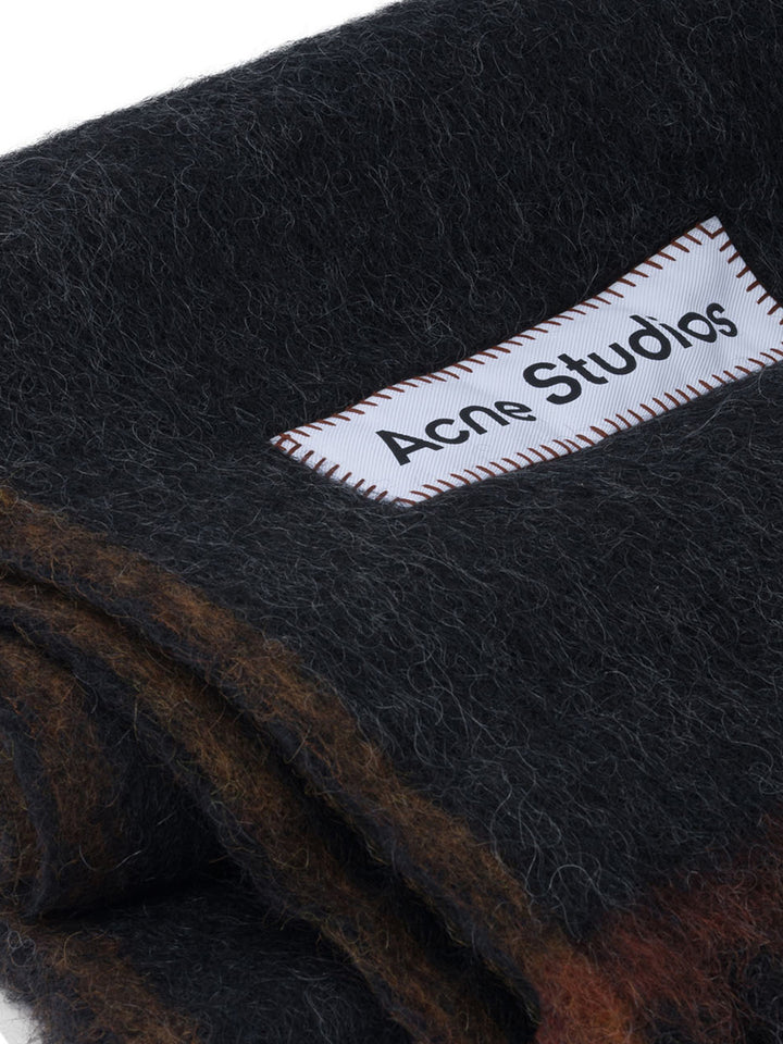 Acne Studios Scarves & Silk Scarves Sciarpe & Foulard - Black | 4082c9ebcf4db1944d16b6f6d3e92ec7010d66ec