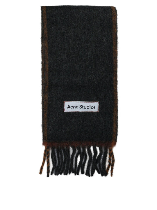 Scarves & Silk Scarves Sciarpe & Foulard Black