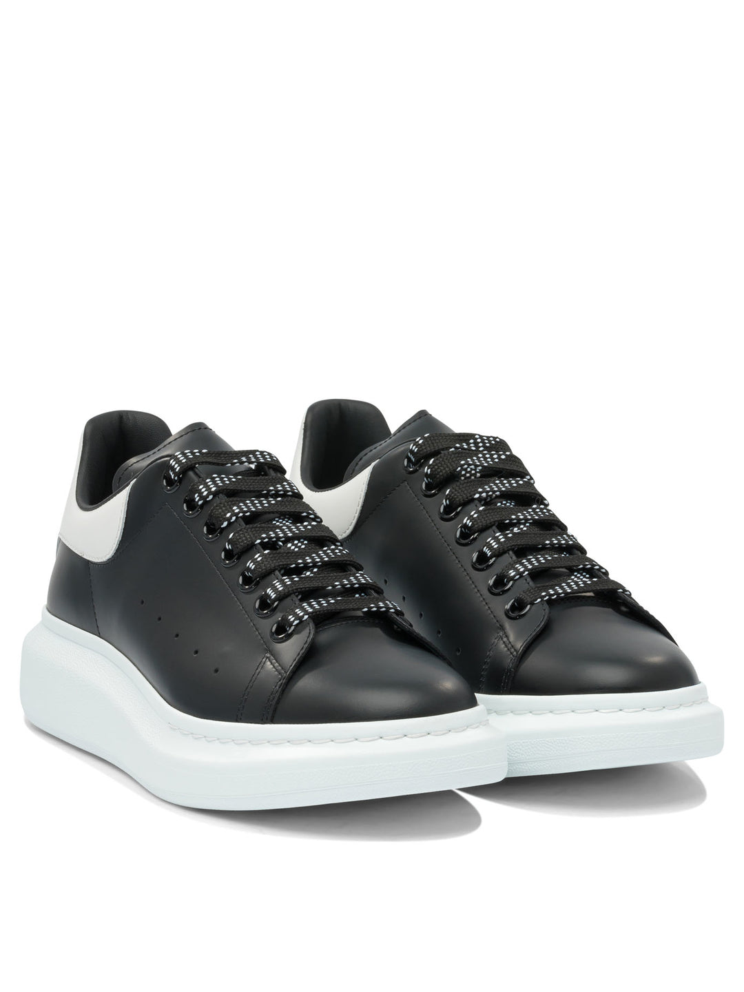 Alexander Mcqueen Leather Upper And Rubber Sole Sneaker Sneakers & Slip-On - Black | c68c7c5077bc436bdbb5996c5b943590feebcd01