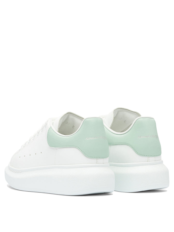 Alexander Mcqueen Leather Upper And Rubber Sole Sneaker Sneakers & Slip-On - White | 2a253fdfb86ebda473ecf9985f89d069972c6103