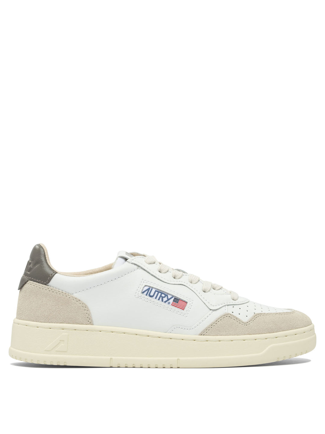 Autry Medalist Low Sneakers & Slip-On - White | c07623aa4b1e0795d53d01ac26f65dde0c84bcff