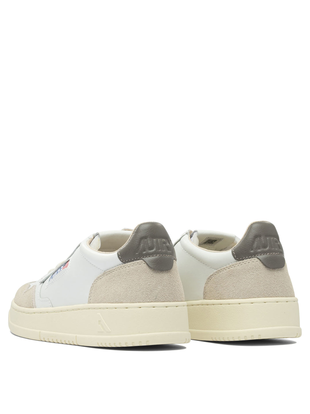 Autry Medalist Low Sneakers & Slip-On - White | 34f687f57c9ff03b91a55e198e76d87f6d51f3a3