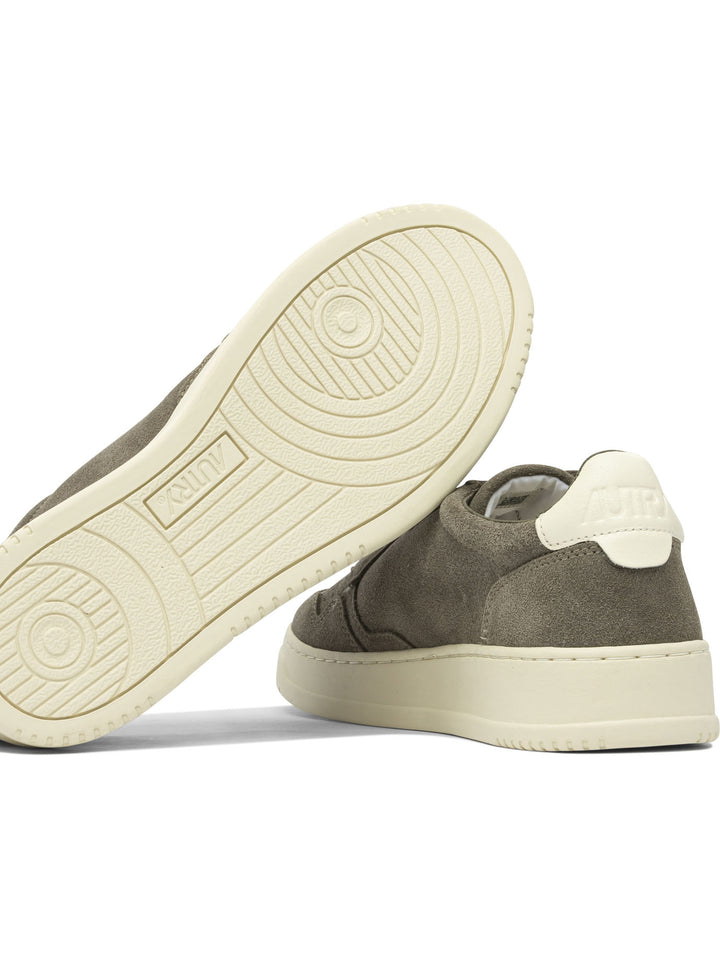 Autry Medalist Low Sneakers & Slip-On - Brown | edd28950979a06e78466b23c958e710bcd36c297