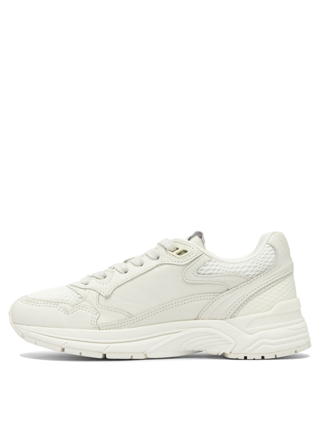 Autry Hyperway Low Wom Goat/Mesh Wiwht/Wiwht Sneakers & Slip-On - White | 54e616e06c92c227004d8050c1c8859c000cdf8d