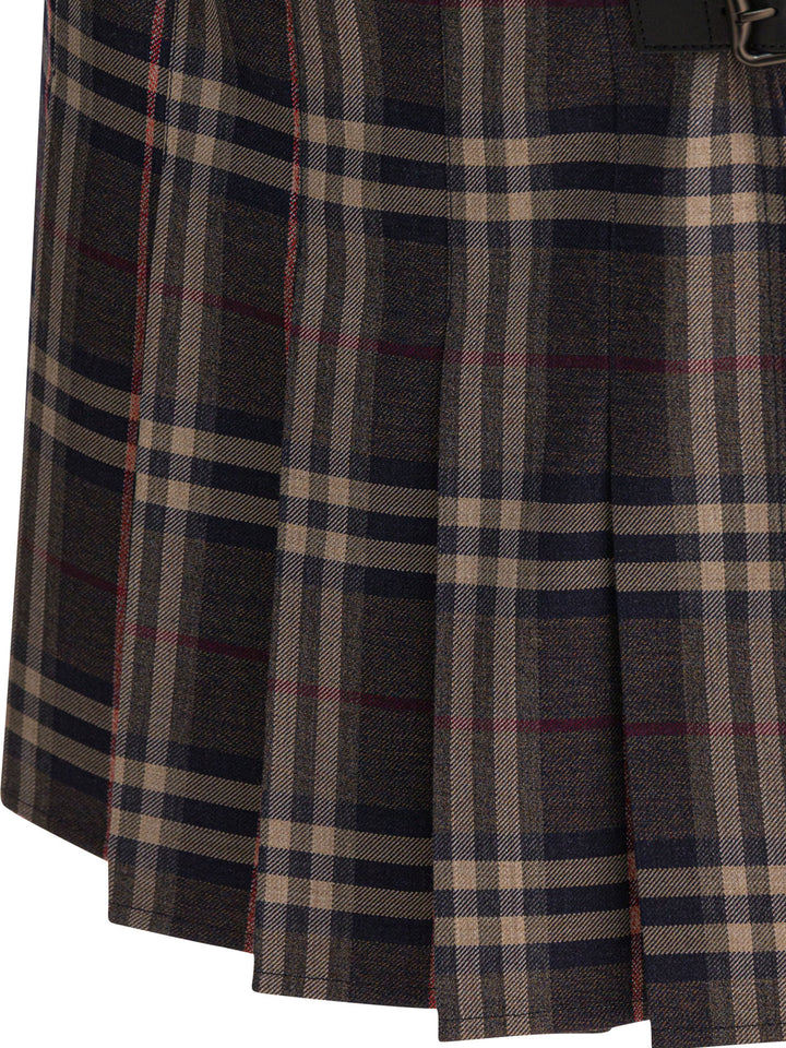 Burberry Check Skirts - Black | 57260293c77125e0cd4f5caaa02e1a4e134bf7a8