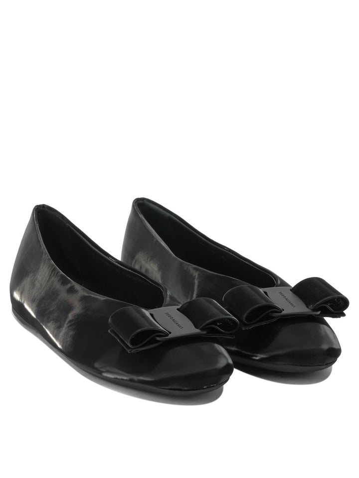 Ferragamo  Ballerinas - Black | de3f3bcea5fb34156685ee69e1ecd1bf63ca2bdf