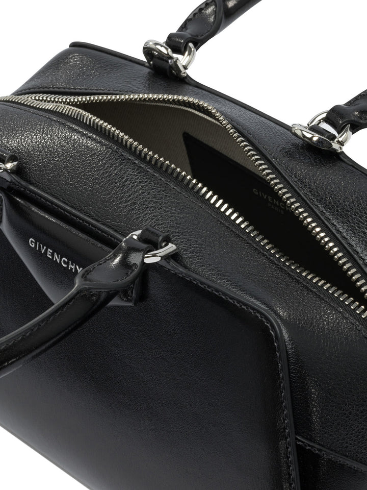 Givenchy Antigona East-West Handbags - Black | 60f12c50fabba7bd449e4c71c2db0fddc8f7da56