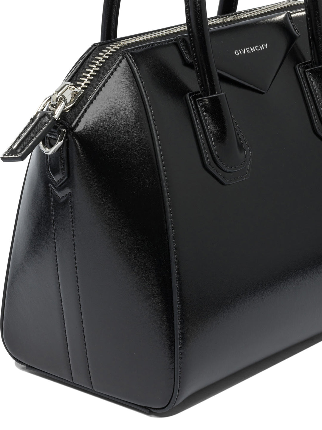 Givenchy Antigona Handbags - Black | 50d394fc470ba37385efcc71a7044cbd379f80aa