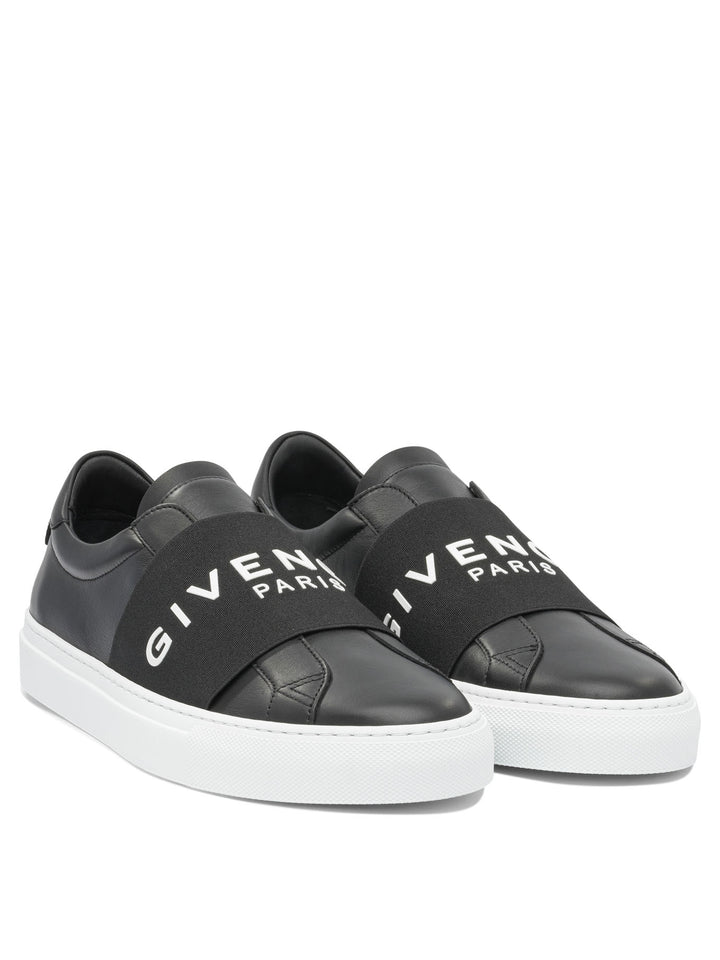 Givenchy Urban Street Sneakers & Slip-On - Black | 34d9cb50fb2115778e43e1bb4dbafe44e749d6ff