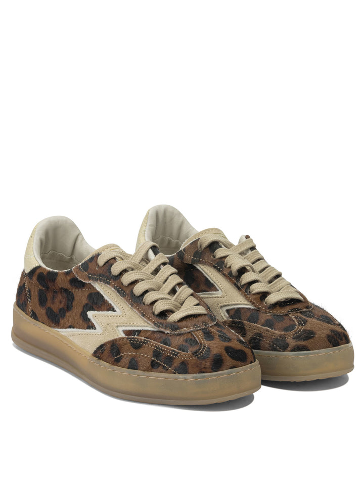 Moaconcept  Sneakers & Slip-On - Brown | 0bfa883c946682e6a918274cfbfe8f3f9892489a