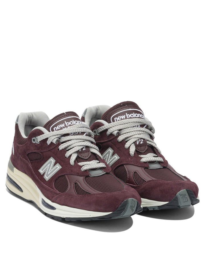 New Balance 991 V2 Sneakers & Slip-On - Bordeaux | 8f5349b394c225a9abe53c80598a9444f04029cd