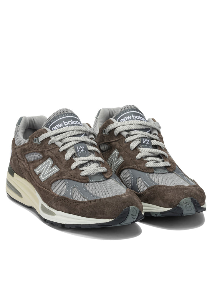 New Balance 991v2 Sneakers & Slip-On - Brown | 7f3c0cddd043bfd74daabbf0a50330e26b624fed