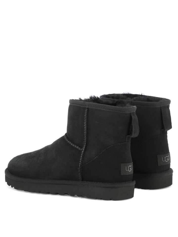 Ugg Classic Mini Ii Ankle Boots - Black | 629b03bd2bf209c03992cab69fc63a966c06b3d6