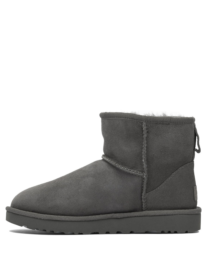 Ugg  Ankle Boots - Grey | 6054842ee479fadaed1646739721bb3ea11c346a