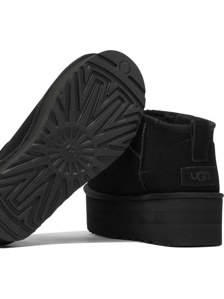 Ugg  Ankle Boots - Black | c7443d44dafdb4f9cd3cf91fd7a1ecfd00ddd5b6