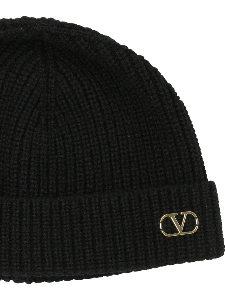 Valentino Garavani Signature Vlogo Cashmere Beanie Hats - Black | a68f94b54b7dfaef146ac23a539193d56863ee10