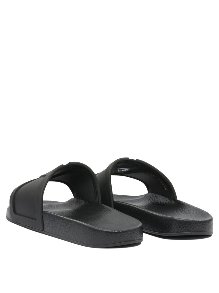 Valentino Garavani Coolside Sandals - Black | a4ad791bc4725d9689b06c1cdba3e82ef40f759e