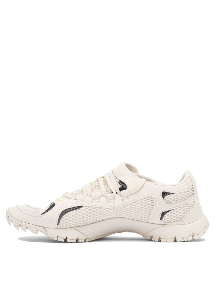 Vibram Roadaround Sneakers & Slip-On - White | 319ceb55db07c115d4b0938abc601d975b7c9623