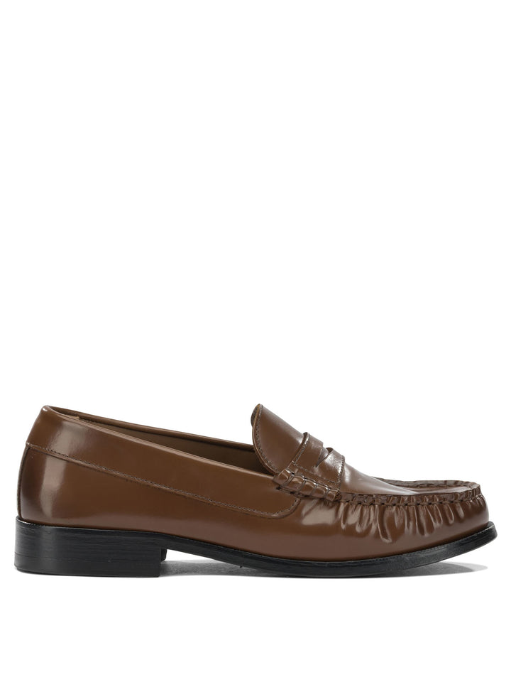 Alohas Rivet Loafers & Slippers - Brown | 0dcadd88fc1fcc83a664f8d942ed97ebe168426f